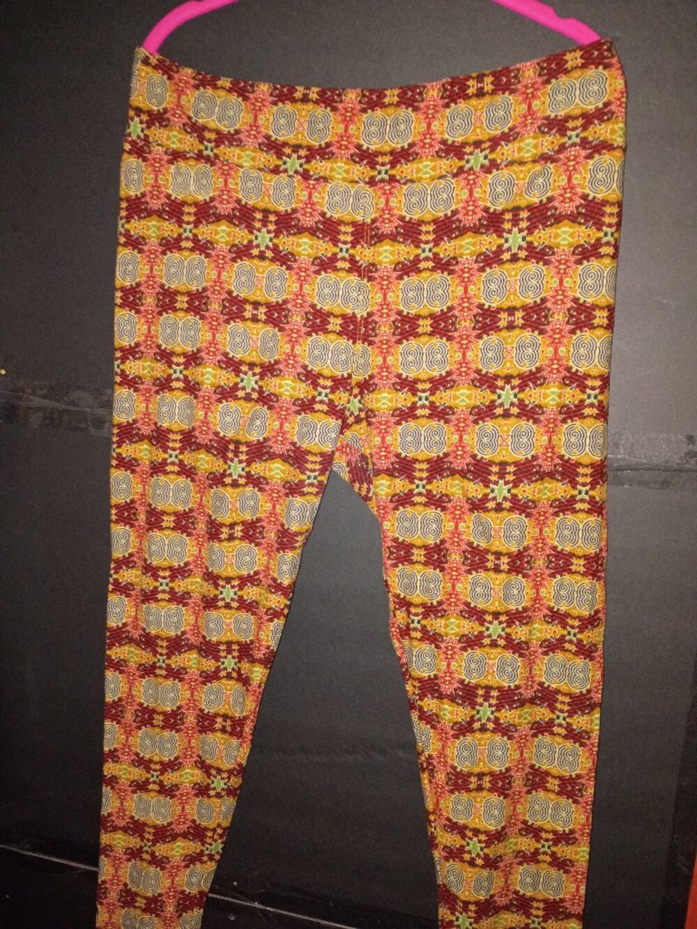 Lularoe tall and curvy leggings folk or African print NWOT